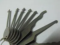 Lock Locksmith Tech San Antonio, TX 210-780-7310 - change-locks-service