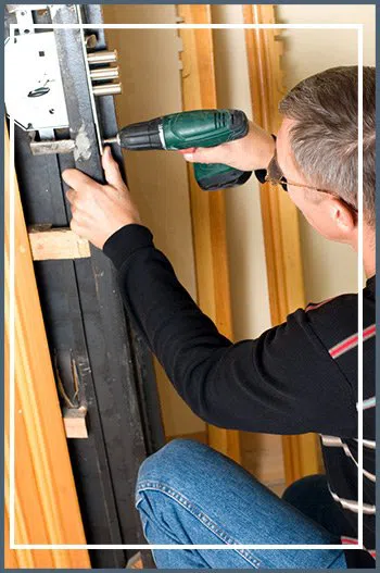 Lock Locksmith Tech San Antonio, TX 210-780-7310 Lock Locksmith Tech San Antonio, TX 210-780-7310 - commercial-locksmith